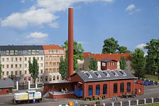 015-13341 - 1:120 Fabrikgebäude